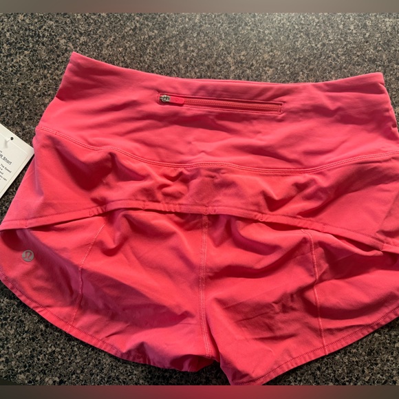 lululemon glaze pink speed up HR short 2.5” lined size 6 nwt - Picture 3 of 4